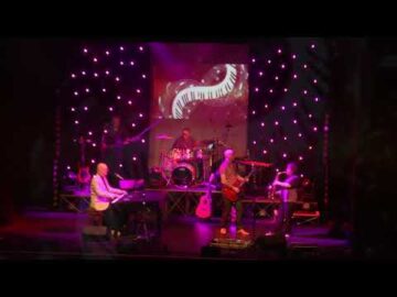 Forever Billy Joel - Moving Out - live Haverhill 2025